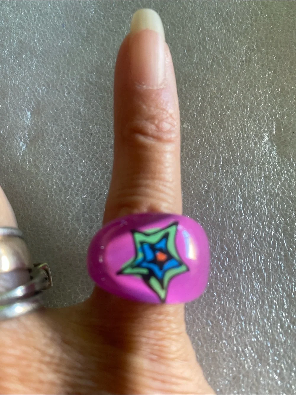 Kids Women’s Pink Star Graphic Ring - Brand Not Specified